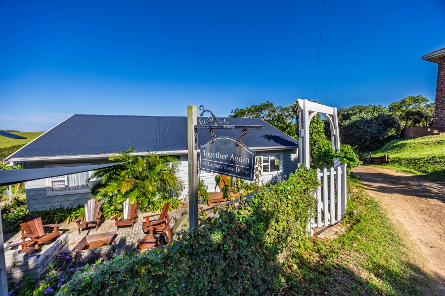 4 Bedroom Property for Sale in Cosy Corner Eastern Cape